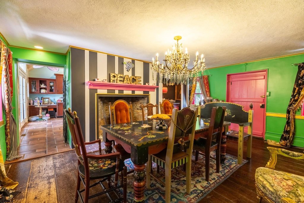 Linwood, New Jersey, 08221, United States, 4 Bedrooms Bedrooms, ,2.5 BathroomsBathrooms,Residential,Forsale,1946139