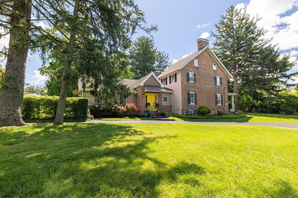 Linwood, New Jersey, 08221, United States, 4 Bedrooms Bedrooms, ,2.5 BathroomsBathrooms,Residential,Forsale,1946139