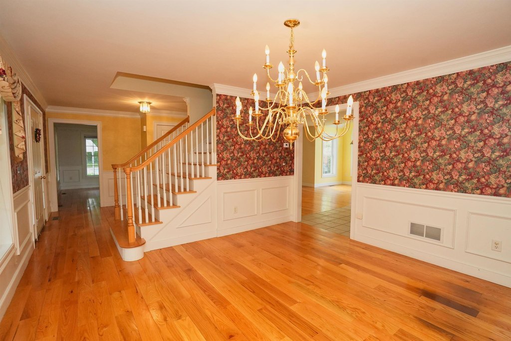 Bedford, New Hampshire, 03110, United States, 4 Bedrooms Bedrooms, ,2.5 BathroomsBathrooms,Residential,Forsale,1933928