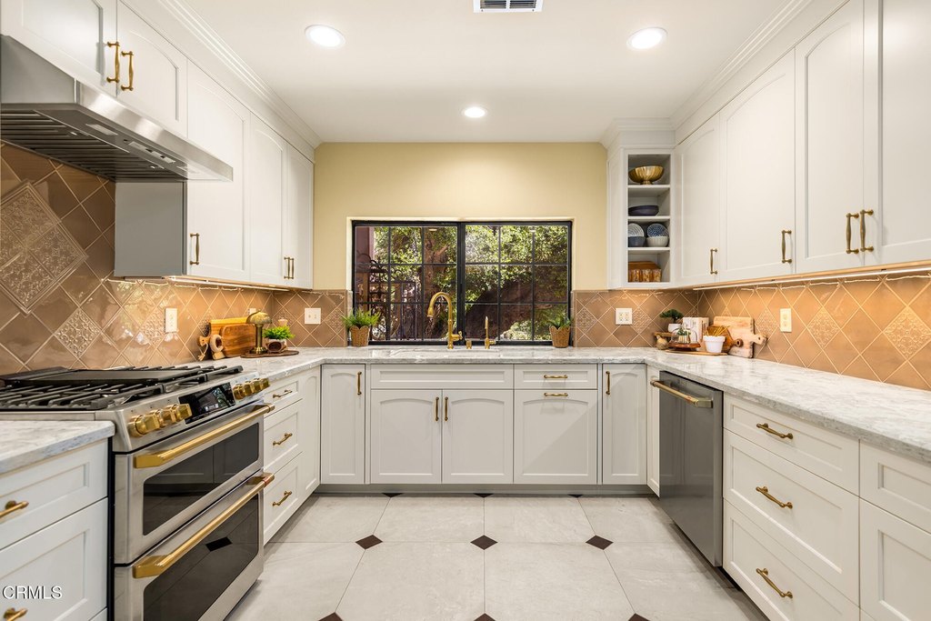 Oak View, California, 93022, United States, 4 Bedrooms Bedrooms, ,3.5 BathroomsBathrooms,Residential,Forsale,1963626