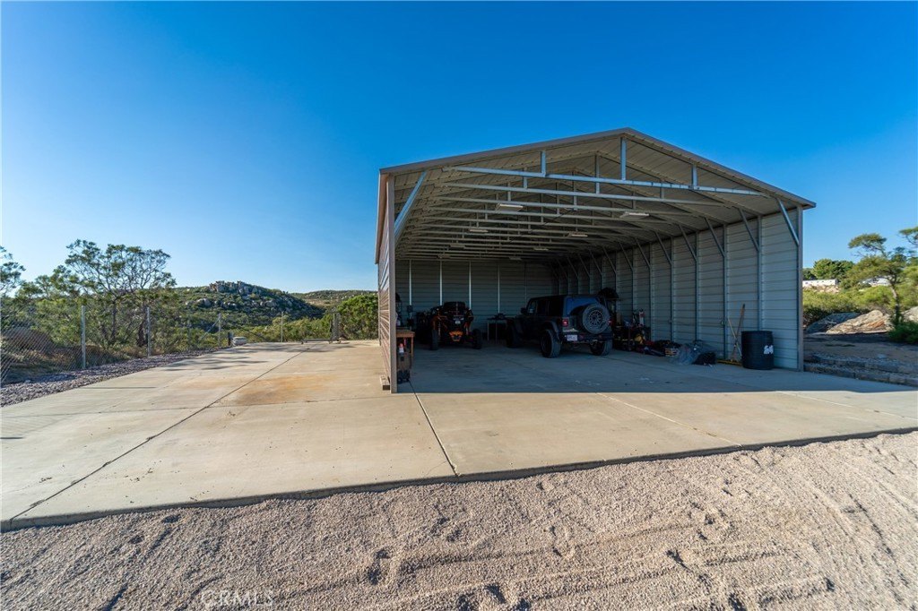 Aguanga, California, 92536, United States, 5 Bedrooms Bedrooms, ,5 BathroomsBathrooms,Residential,Forsale,1893011