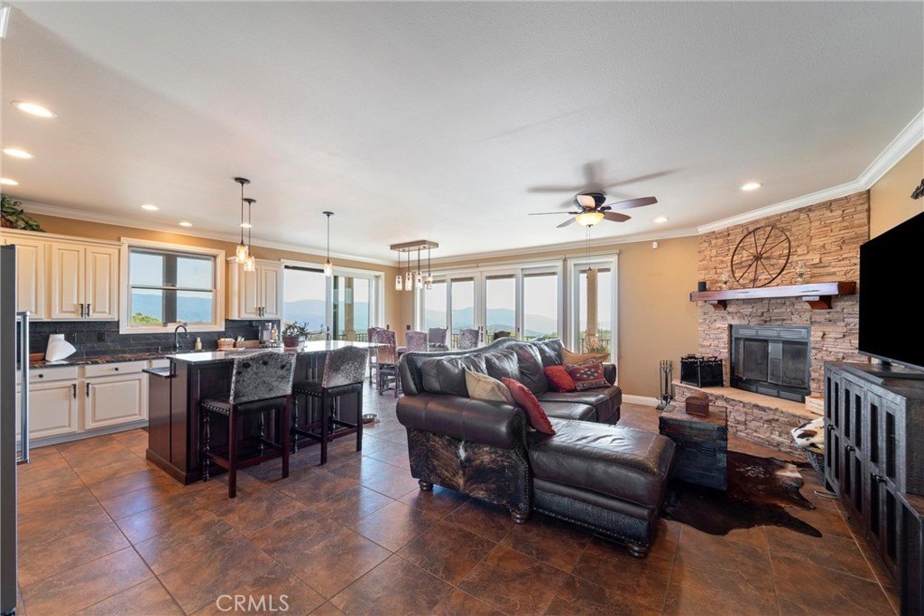 Aguanga, California, 92536, United States, 5 Bedrooms Bedrooms, ,5 BathroomsBathrooms,Residential,Forsale,1893011