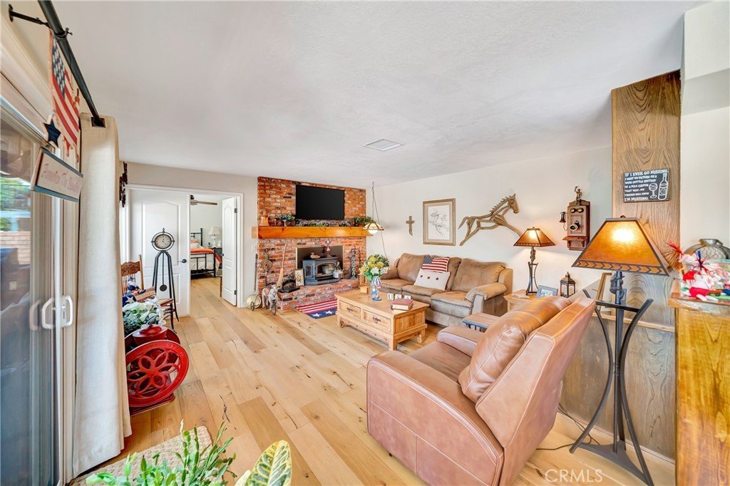 Palmdale, California, 93551, United States, 5 Bedrooms Bedrooms, ,3.5 BathroomsBathrooms,Residential,Forsale,1893832