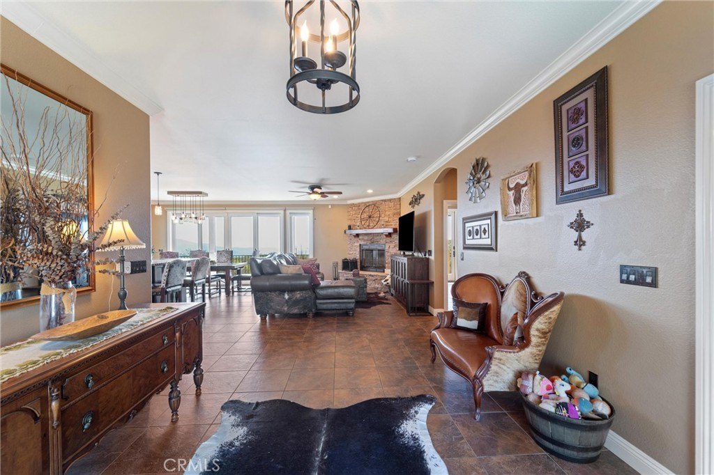 Aguanga, California, 92536, United States, 5 Bedrooms Bedrooms, ,5 BathroomsBathrooms,Residential,Forsale,1893011