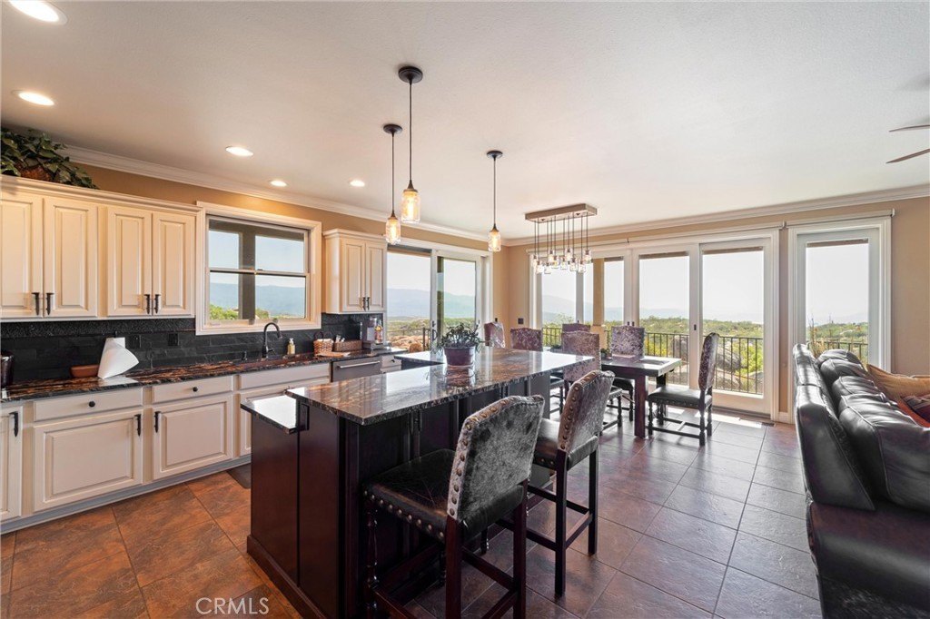 Aguanga, California, 92536, United States, 5 Bedrooms Bedrooms, ,5 BathroomsBathrooms,Residential,Forsale,1893011