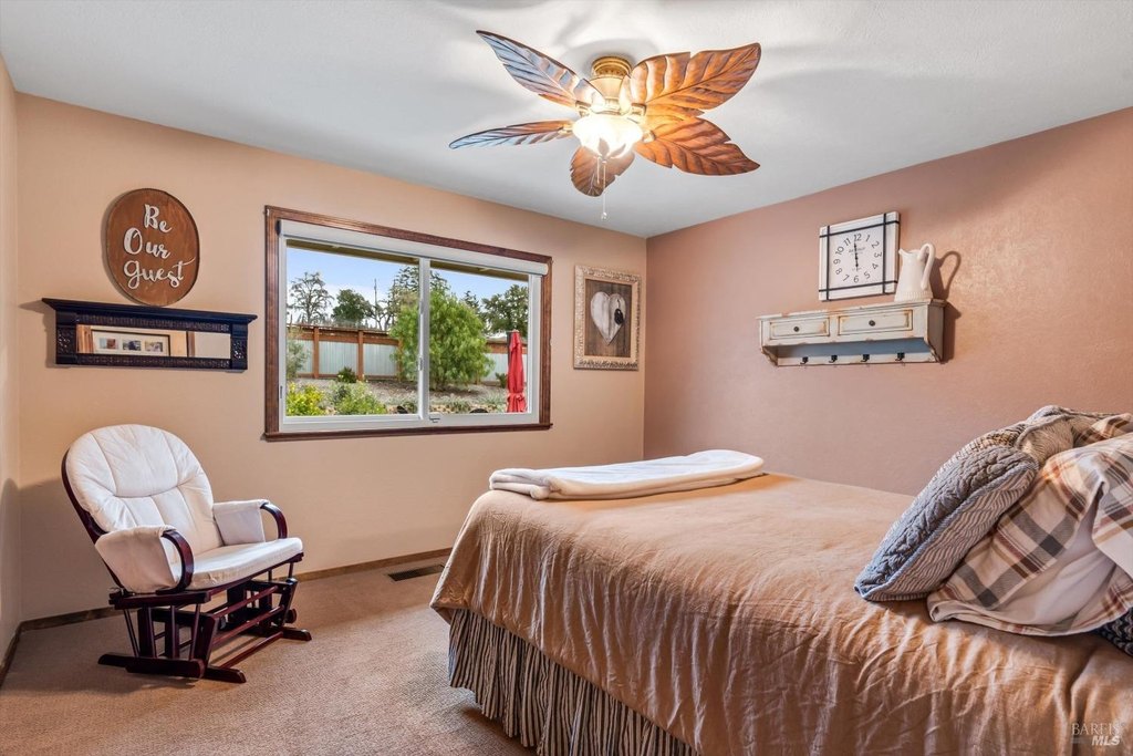 Sebastopol, California, 95472, United States, 3 Bedrooms Bedrooms, ,3 BathroomsBathrooms,Residential,Forsale,1918894