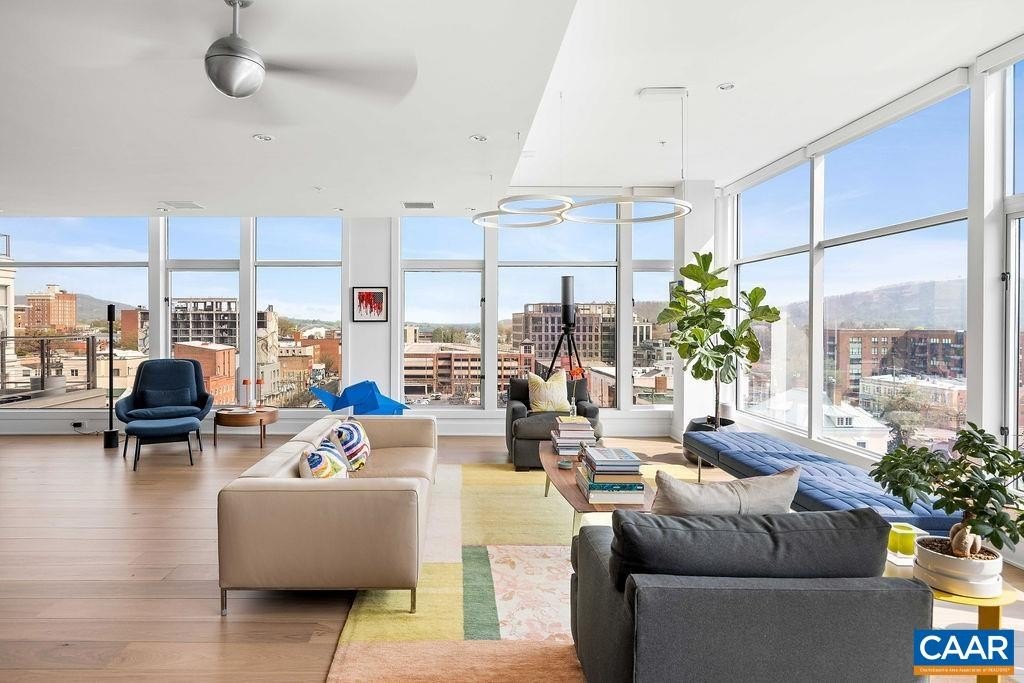 CHARLOTTESVILLE, Virginia, 22902, United States, 2 Bedrooms Bedrooms, ,2.5 BathroomsBathrooms,Residential,Forsale,1944495