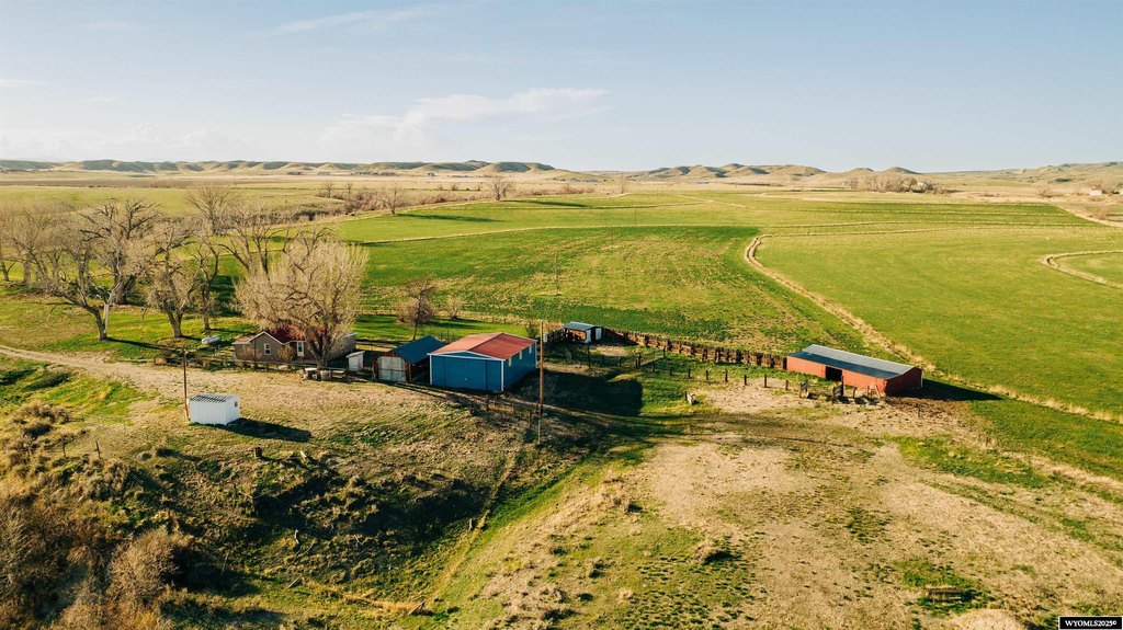 Kaycee, Wyoming, 82639, United States, 3 Bedrooms Bedrooms, ,Residential,Forsale,2003966