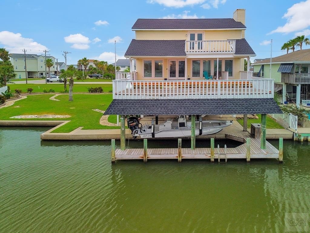 Tiki Island, Texas, 77554, United States, 3 Bedrooms Bedrooms, ,2 BathroomsBathrooms,Residential,Forsale,1953099