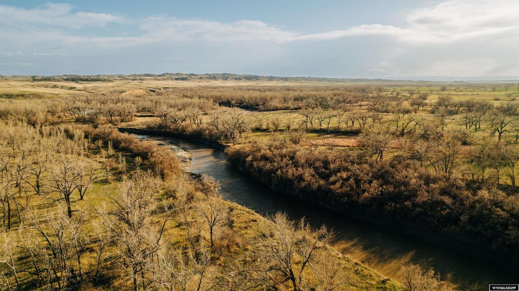 Kaycee, Wyoming, 82639, United States, 3 Bedrooms Bedrooms, ,Residential,Forsale,2003966