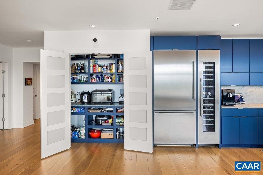 CHARLOTTESVILLE, Virginia, 22902, United States, 2 Bedrooms Bedrooms, ,2.5 BathroomsBathrooms,Residential,Forsale,1944495