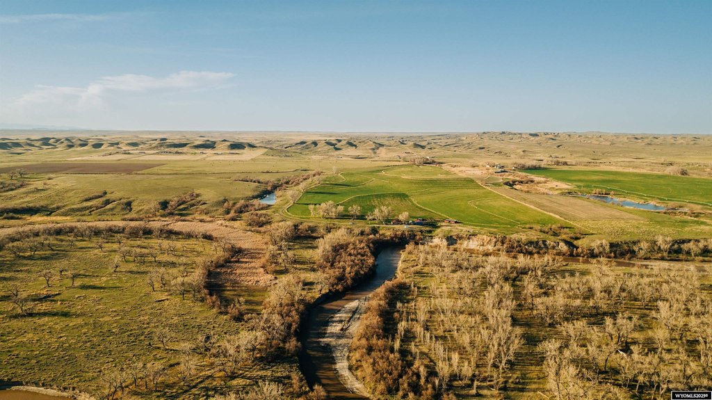 Kaycee, Wyoming, 82639, United States, 3 Bedrooms Bedrooms, ,Residential,Forsale,2003966