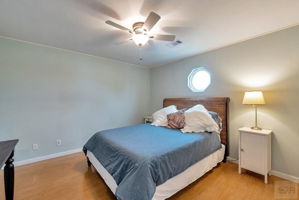 Tiki Island, Texas, 77554, United States, 3 Bedrooms Bedrooms, ,2 BathroomsBathrooms,Residential,Forsale,1953099