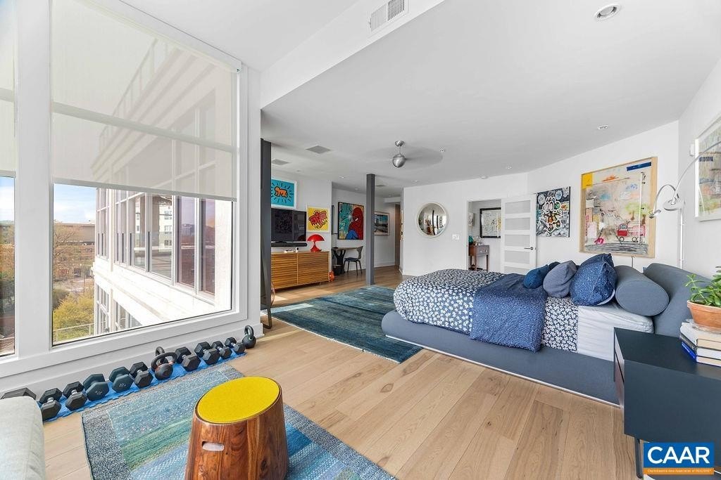 CHARLOTTESVILLE, Virginia, 22902, United States, 2 Bedrooms Bedrooms, ,2.5 BathroomsBathrooms,Residential,Forsale,1944495