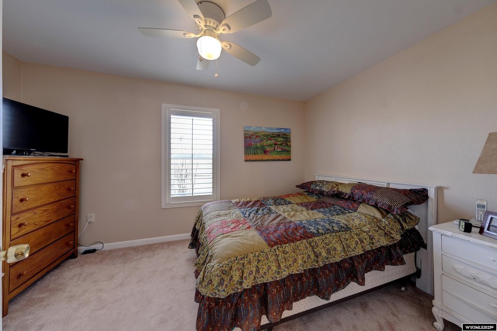 Kaycee, Wyoming, 82639, United States, 3 Bedrooms Bedrooms, ,Residential,Forsale,2003966