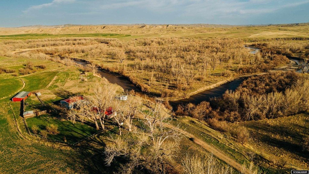 Kaycee, Wyoming, 82639, United States, 3 Bedrooms Bedrooms, ,Residential,Forsale,2003966