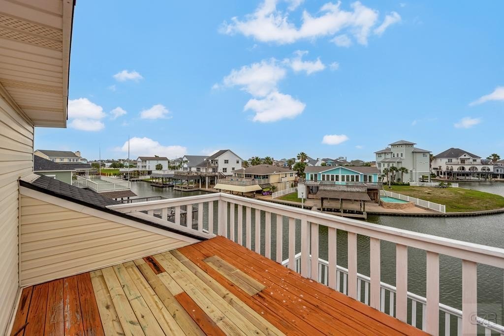 Tiki Island, Texas, 77554, United States, 3 Bedrooms Bedrooms, ,2 BathroomsBathrooms,Residential,Forsale,1953099