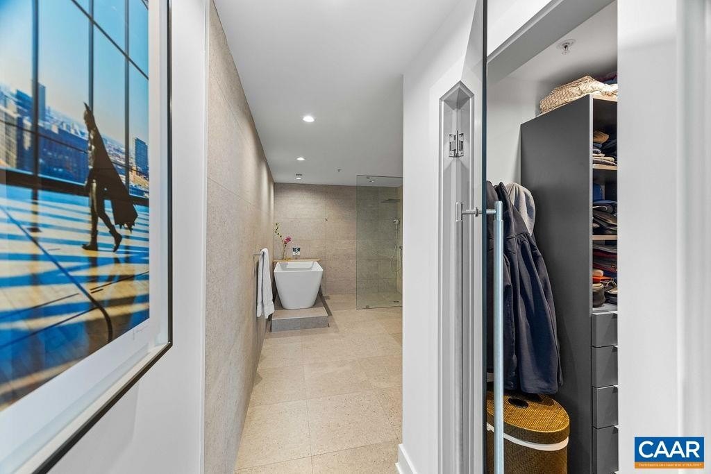 CHARLOTTESVILLE, Virginia, 22902, United States, 2 Bedrooms Bedrooms, ,2.5 BathroomsBathrooms,Residential,Forsale,1944495