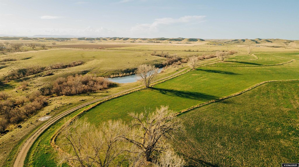 Kaycee, Wyoming, 82639, United States, 3 Bedrooms Bedrooms, ,Residential,Forsale,2003966