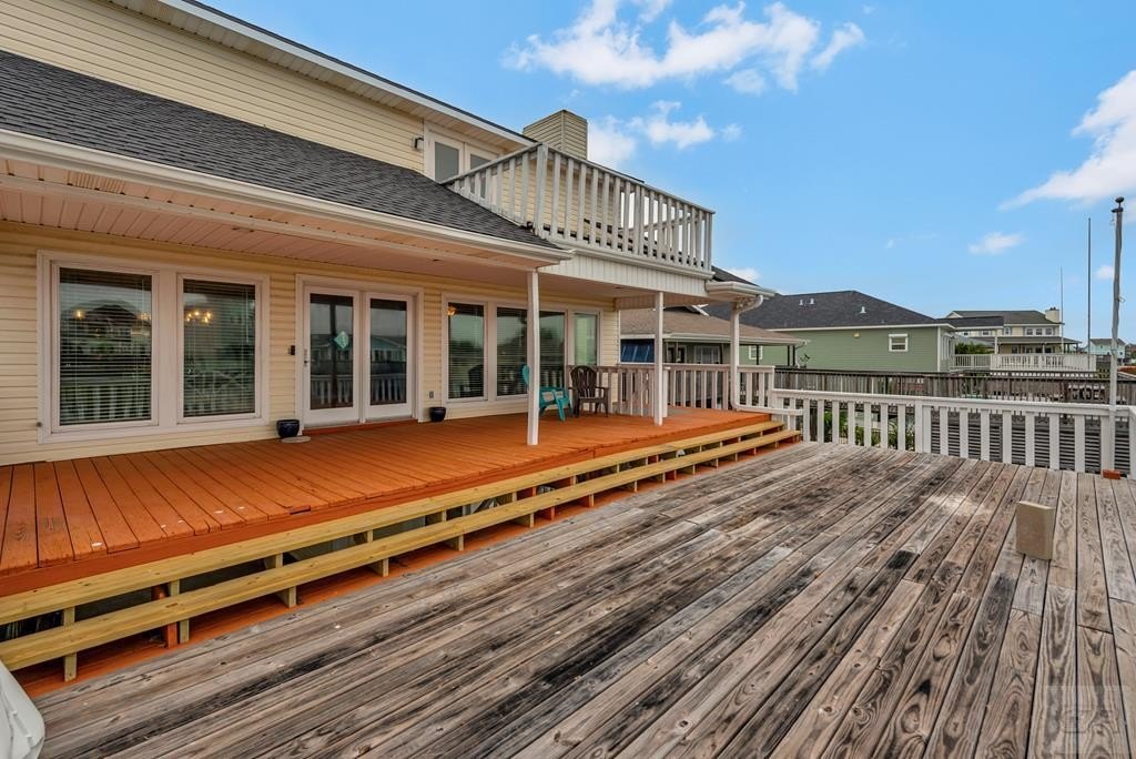 Tiki Island, Texas, 77554, United States, 3 Bedrooms Bedrooms, ,2 BathroomsBathrooms,Residential,Forsale,1953099