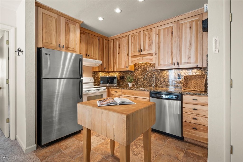 Incline Village, Nevada, 89451, United States, 1 Bedroom Bedrooms, ,1 BathroomBathrooms,Residential,Forsale,1904021