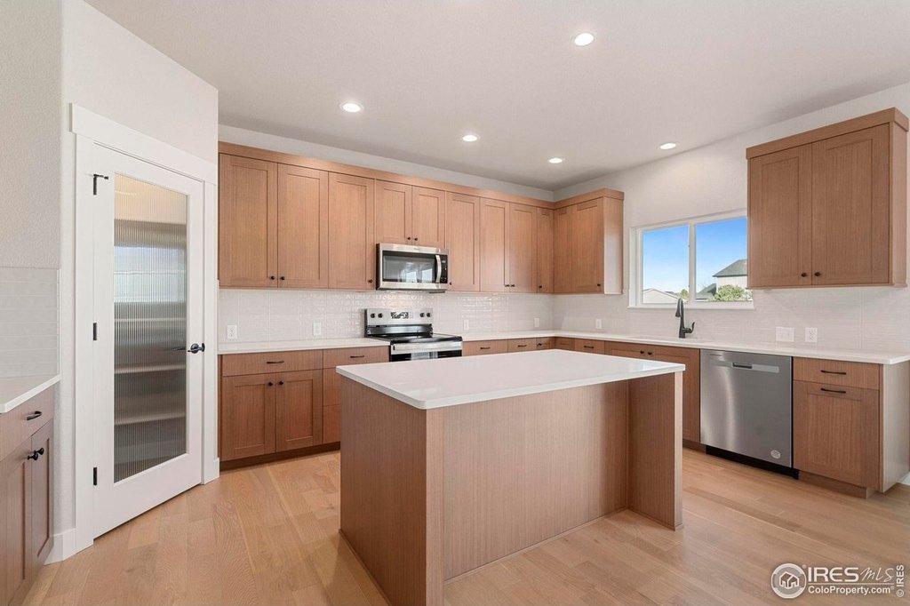 Wellington, Colorado, 80549, United States, 4 Bedrooms Bedrooms, ,3.5 BathroomsBathrooms,Residential,Forsale,1886105