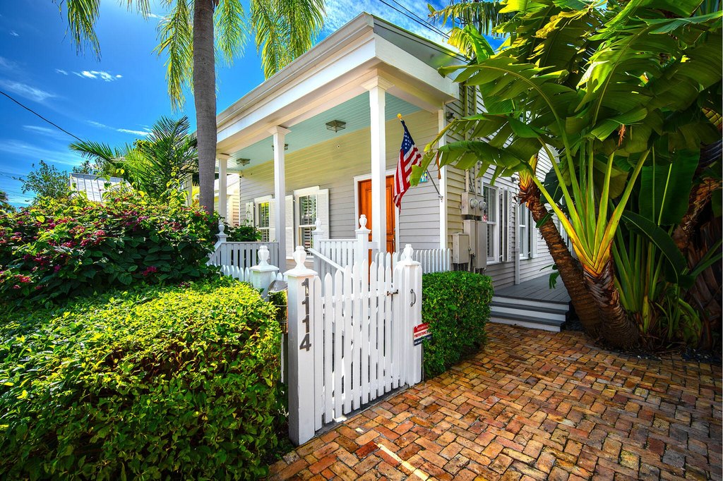 Key West, Florida, 33040, United States, 5 Bedrooms Bedrooms, ,4.5 BathroomsBathrooms,Residential,Forsale,2011095
