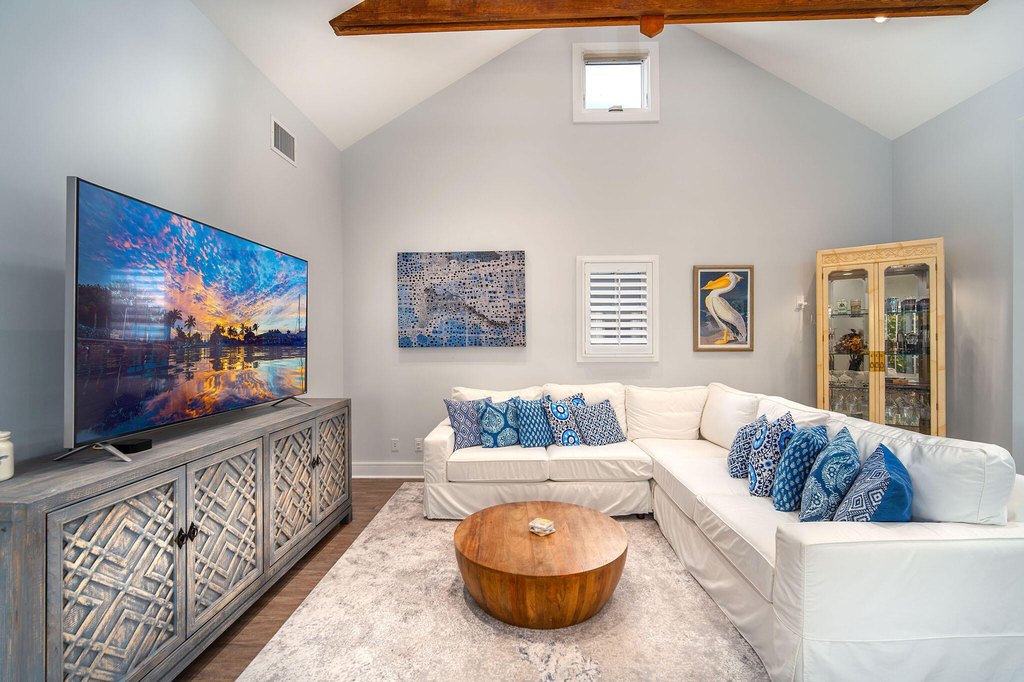 Key West, Florida, 33040, United States, 5 Bedrooms Bedrooms, ,4.5 BathroomsBathrooms,Residential,Forsale,2011095