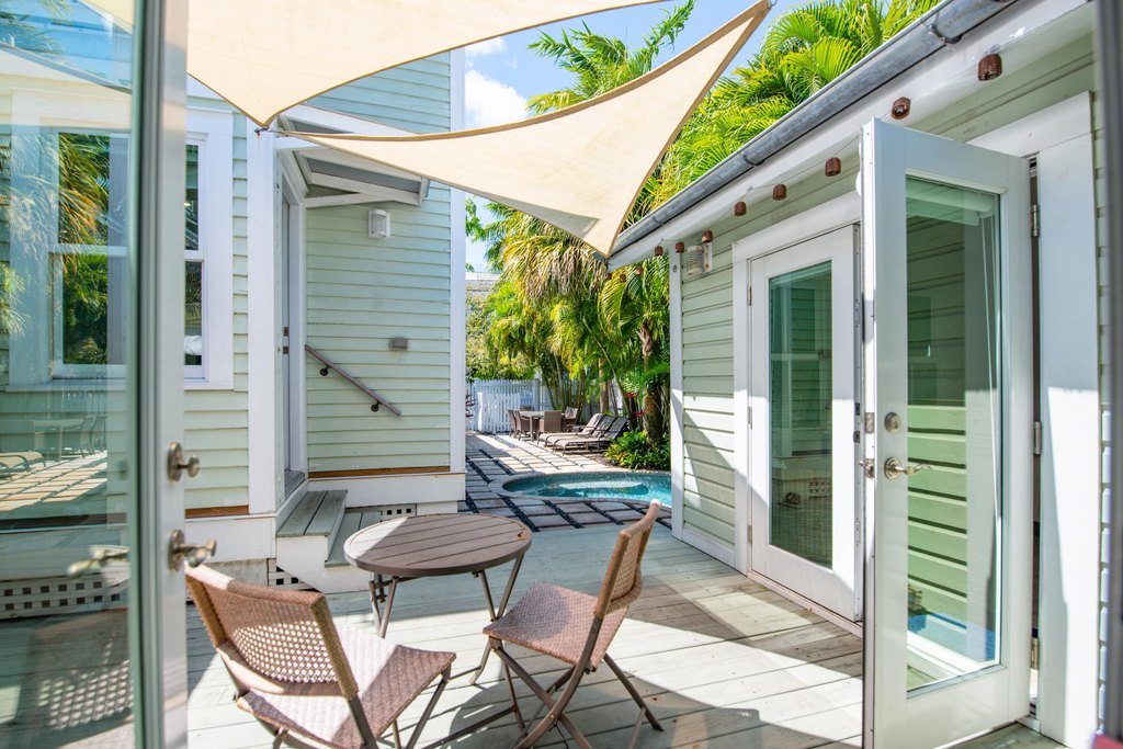 Key West, Florida, 33040, United States, 3 Bedrooms Bedrooms, ,3.5 BathroomsBathrooms,Residential,Forsale,1944368