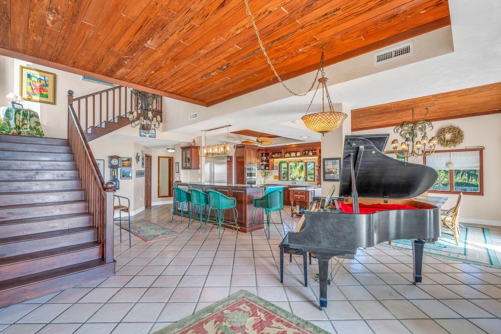 Big Torch Key, Florida, 33042, United States, 4 Bedrooms Bedrooms, ,4 BathroomsBathrooms,Residential,Forsale,2004346