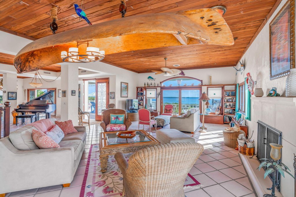 Big Torch Key, Florida, 33042, United States, 4 Bedrooms Bedrooms, ,4 BathroomsBathrooms,Residential,Forsale,2004346