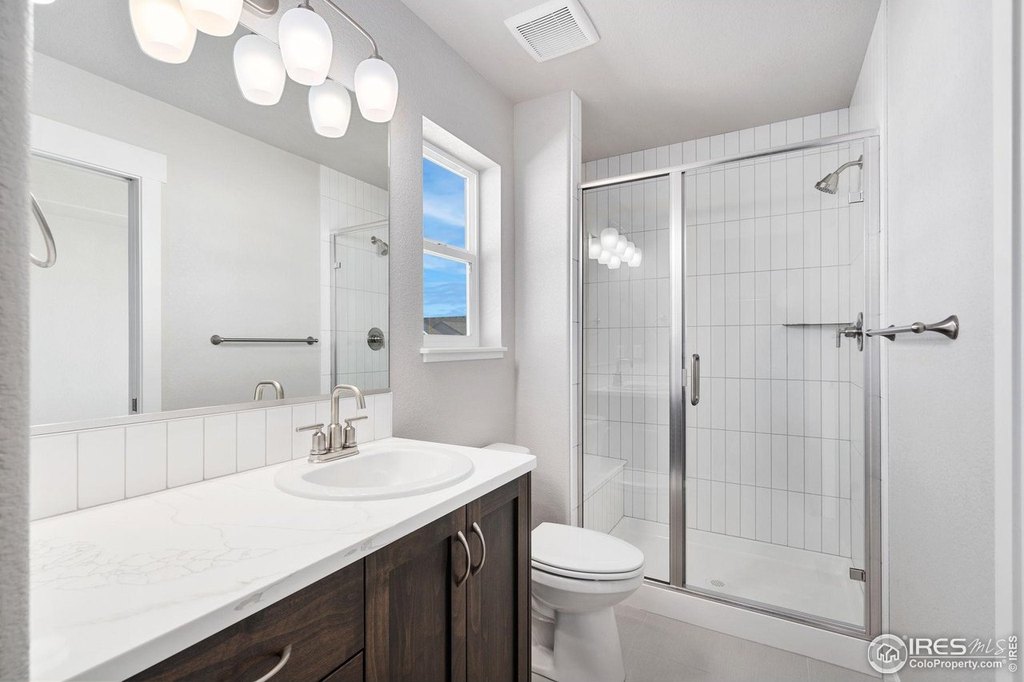 Wellington, Colorado, 80549, United States, 3 Bedrooms Bedrooms, ,2 BathroomsBathrooms,Residential,Forsale,1926810