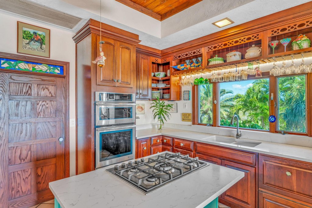 Big Torch Key, Florida, 33042, United States, 4 Bedrooms Bedrooms, ,4 BathroomsBathrooms,Residential,Forsale,2004346