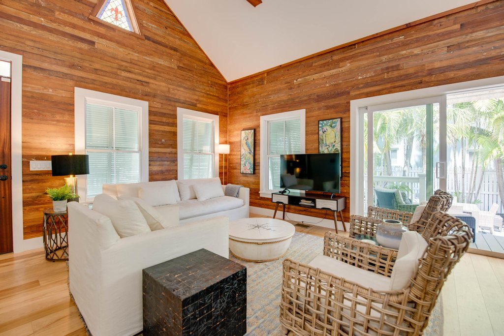 Key West, Florida, 33040, United States, 3 Bedrooms Bedrooms, ,3.5 BathroomsBathrooms,Residential,Forsale,1944368