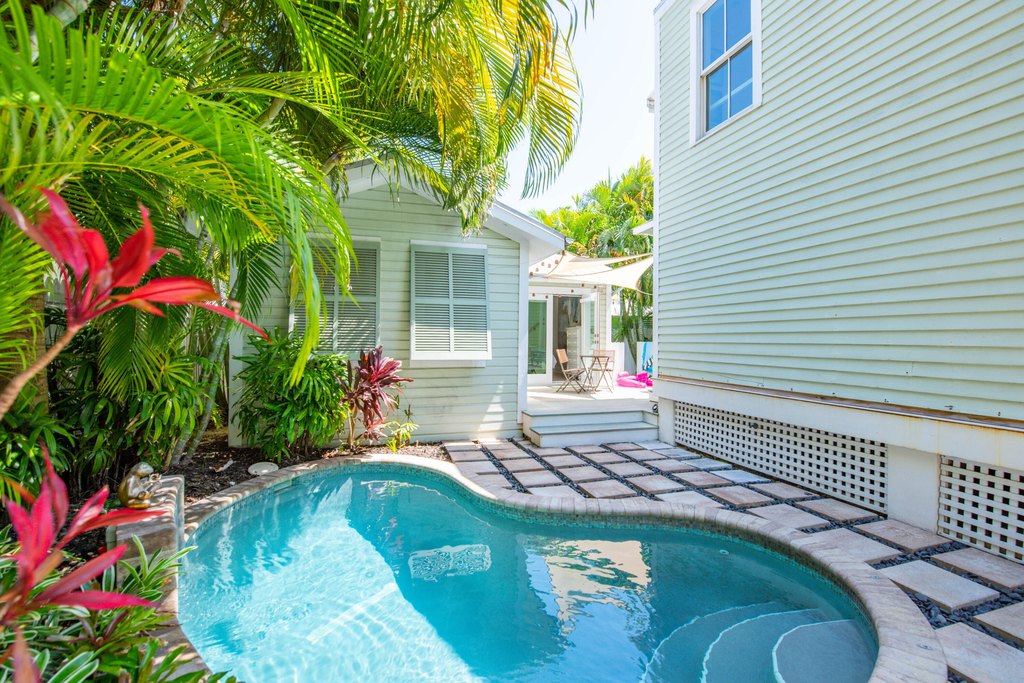 Key West, Florida, 33040, United States, 3 Bedrooms Bedrooms, ,3.5 BathroomsBathrooms,Residential,Forsale,1944368