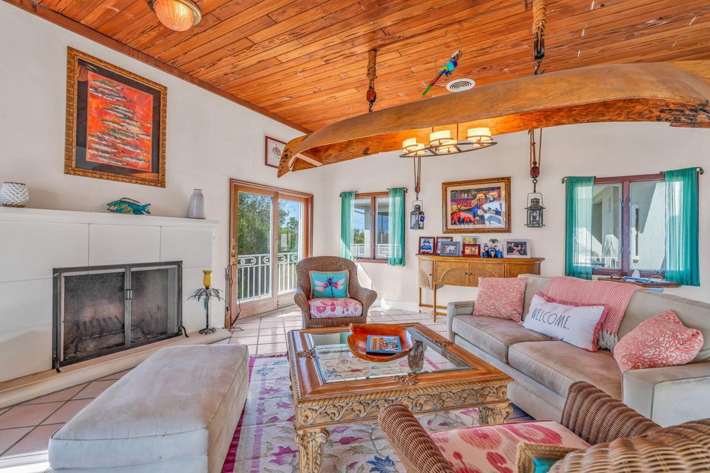 Big Torch Key, Florida, 33042, United States, 4 Bedrooms Bedrooms, ,4 BathroomsBathrooms,Residential,Forsale,2004346