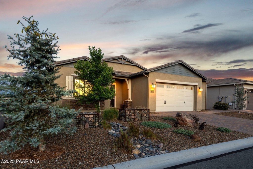 Prescott, Arizona, 86301, United States, 3 Bedrooms Bedrooms, ,2 BathroomsBathrooms,Residential,Forsale,1903153