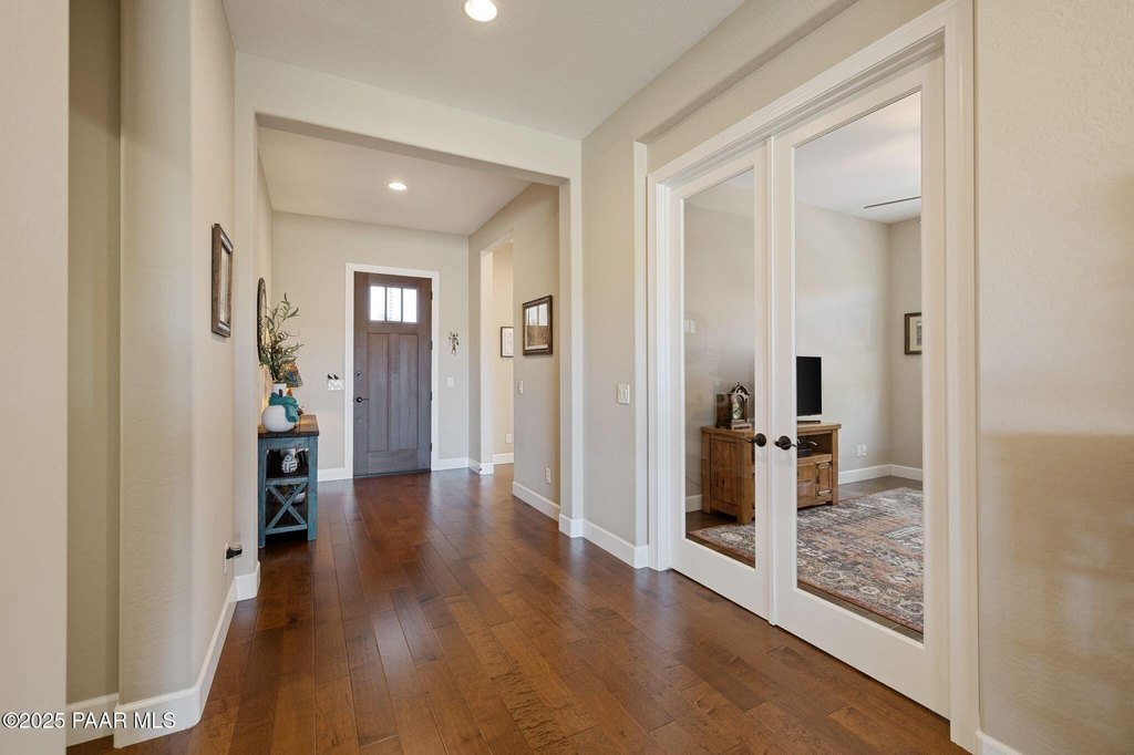 Prescott, Arizona, 86301, United States, 3 Bedrooms Bedrooms, ,2 BathroomsBathrooms,Residential,Forsale,1903153