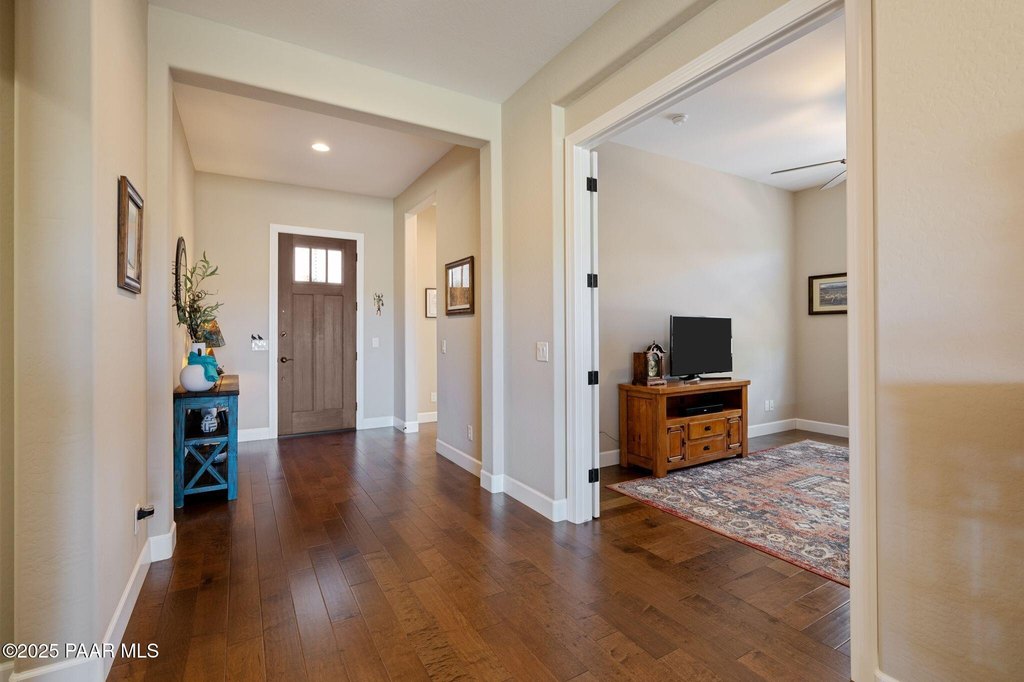 Prescott, Arizona, 86301, United States, 3 Bedrooms Bedrooms, ,2 BathroomsBathrooms,Residential,Forsale,1903153