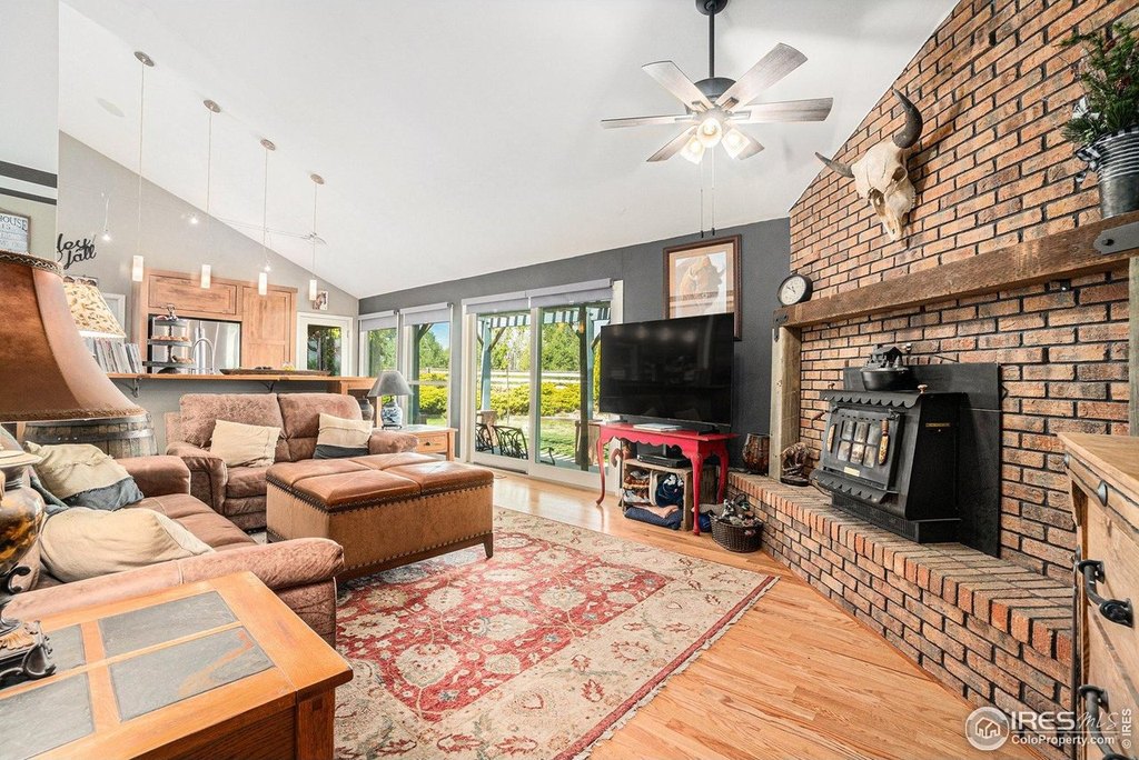 Berthoud, Colorado, 80513, United States, 4 Bedrooms Bedrooms, ,3 BathroomsBathrooms,Residential,Forsale,2003978