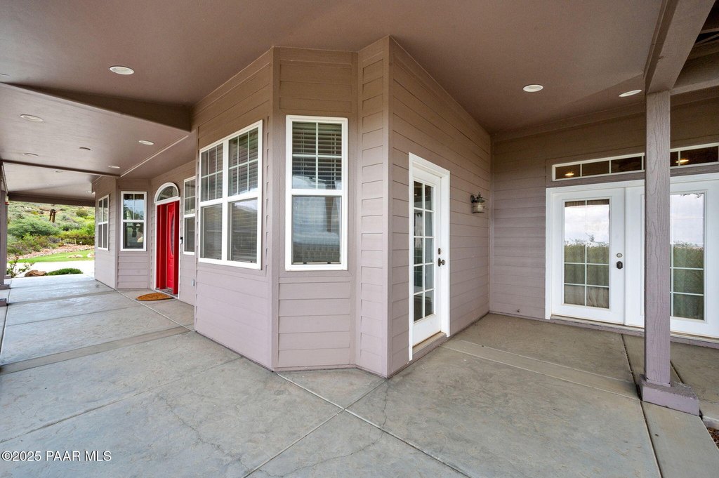 Dewey-Humboldt, Arizona, 86327, United States, 4 Bedrooms Bedrooms, ,7 BathroomsBathrooms,Residential,Forsale,1903158