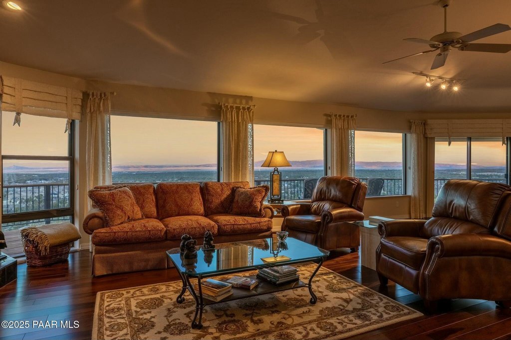 Prescott, Arizona, 86305, United States, 3 Bedrooms Bedrooms, ,3 BathroomsBathrooms,Residential,Forsale,1883996