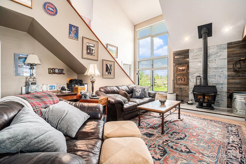 Berthoud, Colorado, 80513, United States, 4 Bedrooms Bedrooms, ,3 BathroomsBathrooms,Residential,Forsale,2003978