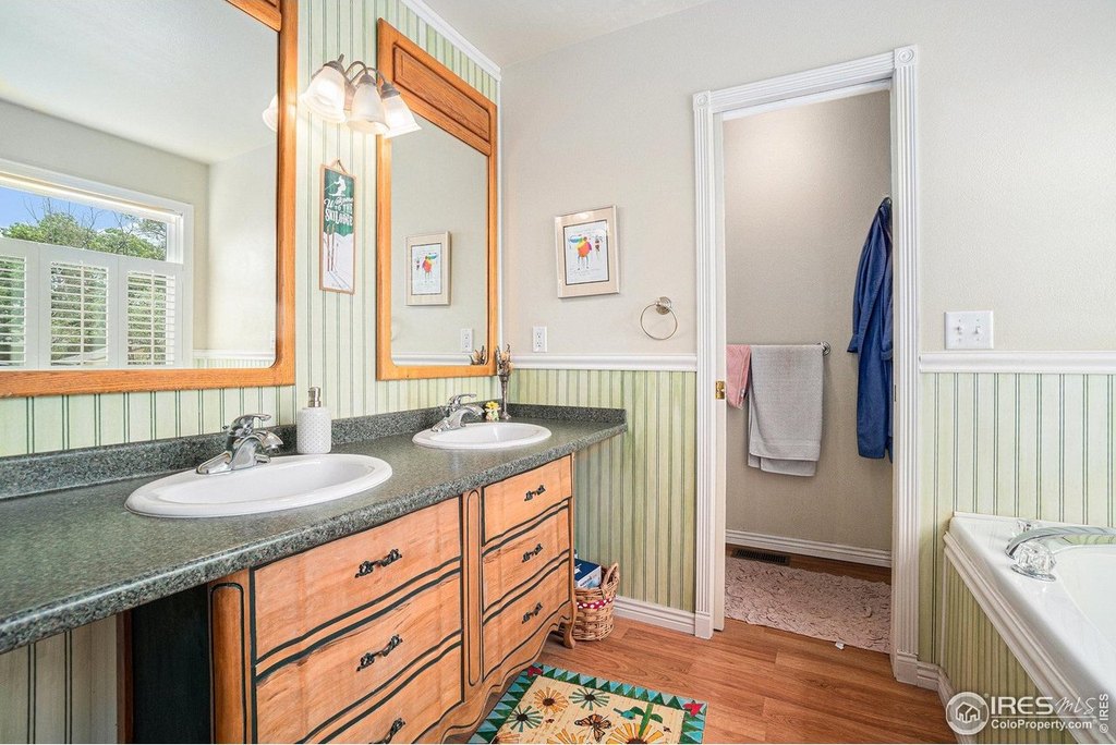 Berthoud, Colorado, 80513, United States, 4 Bedrooms Bedrooms, ,3 BathroomsBathrooms,Residential,Forsale,2003978