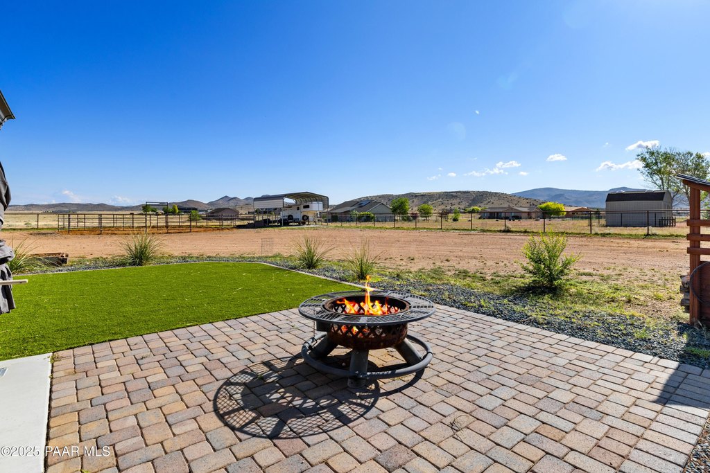 Prescott Valley, Arizona, 86315, United States, 4 Bedrooms Bedrooms, ,3 BathroomsBathrooms,Residential,Forsale,1903149