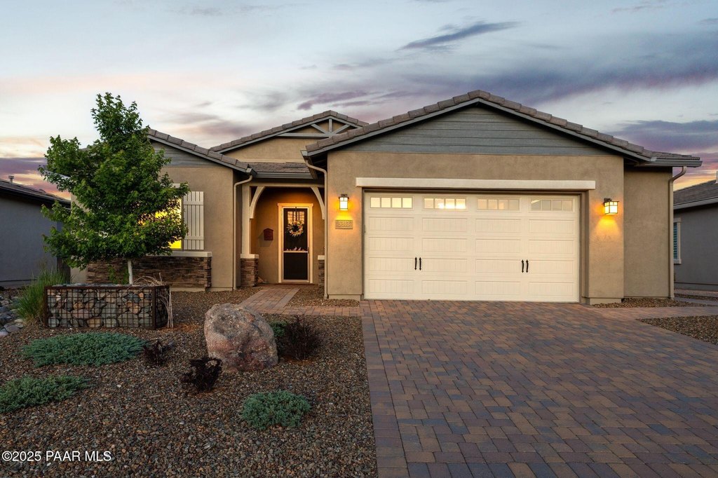 Prescott, Arizona, 86301, United States, 3 Bedrooms Bedrooms, ,2 BathroomsBathrooms,Residential,Forsale,1903153