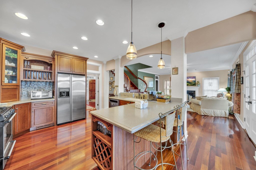 Mooresburg, Tennessee, 37811, United States, 3 Bedrooms Bedrooms, ,5.5 BathroomsBathrooms,Residential,Forsale,2001098