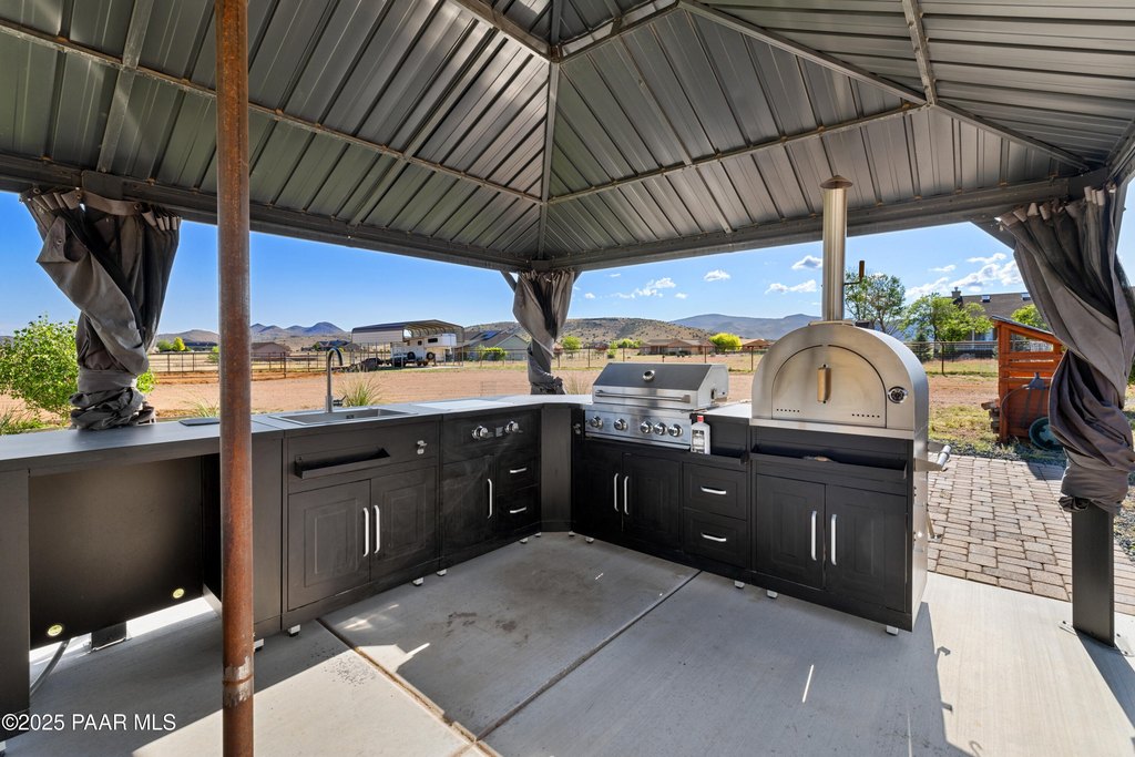 Prescott Valley, Arizona, 86315, United States, 4 Bedrooms Bedrooms, ,3 BathroomsBathrooms,Residential,Forsale,1903149