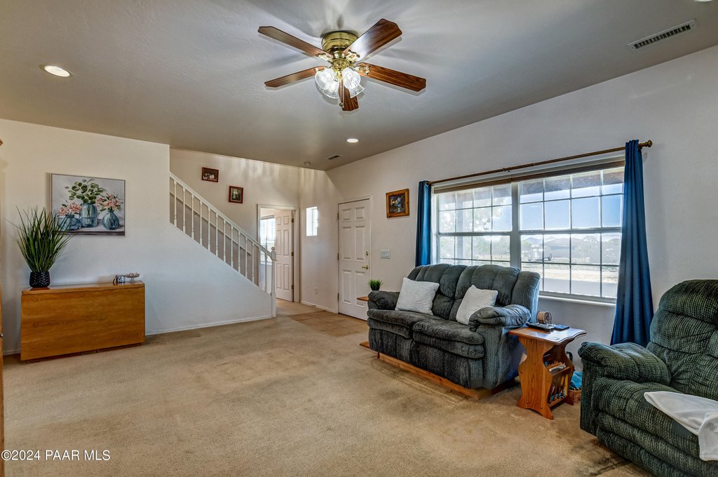 Prescott Valley, Arizona, 86315, United States, 3 Bedrooms Bedrooms, ,2.5 BathroomsBathrooms,Residential,Forsale,1926742