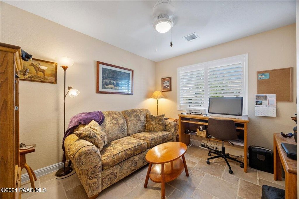 Prescott, Arizona, 86301, United States, 2 Bedrooms Bedrooms, ,2 BathroomsBathrooms,Residential,Forsale,1884005
